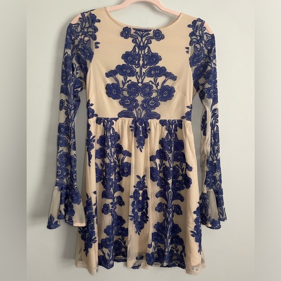 For Love & Lemons Temecula Floral Embroidered Mini Long Sleeved Dress - Picture 7 of 16